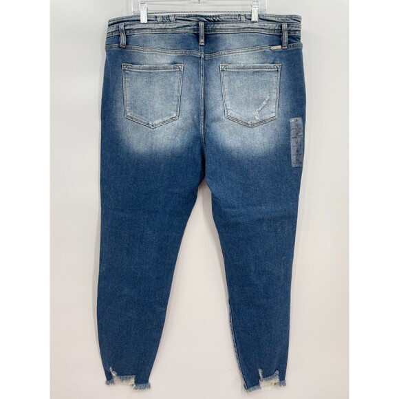 NWOT KANCAN Signature Kurvy Ultra High Rise Ankle Skinny Distressed Jeans Sz 36 - Picture 5 of 9